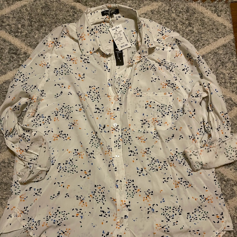 Size large top